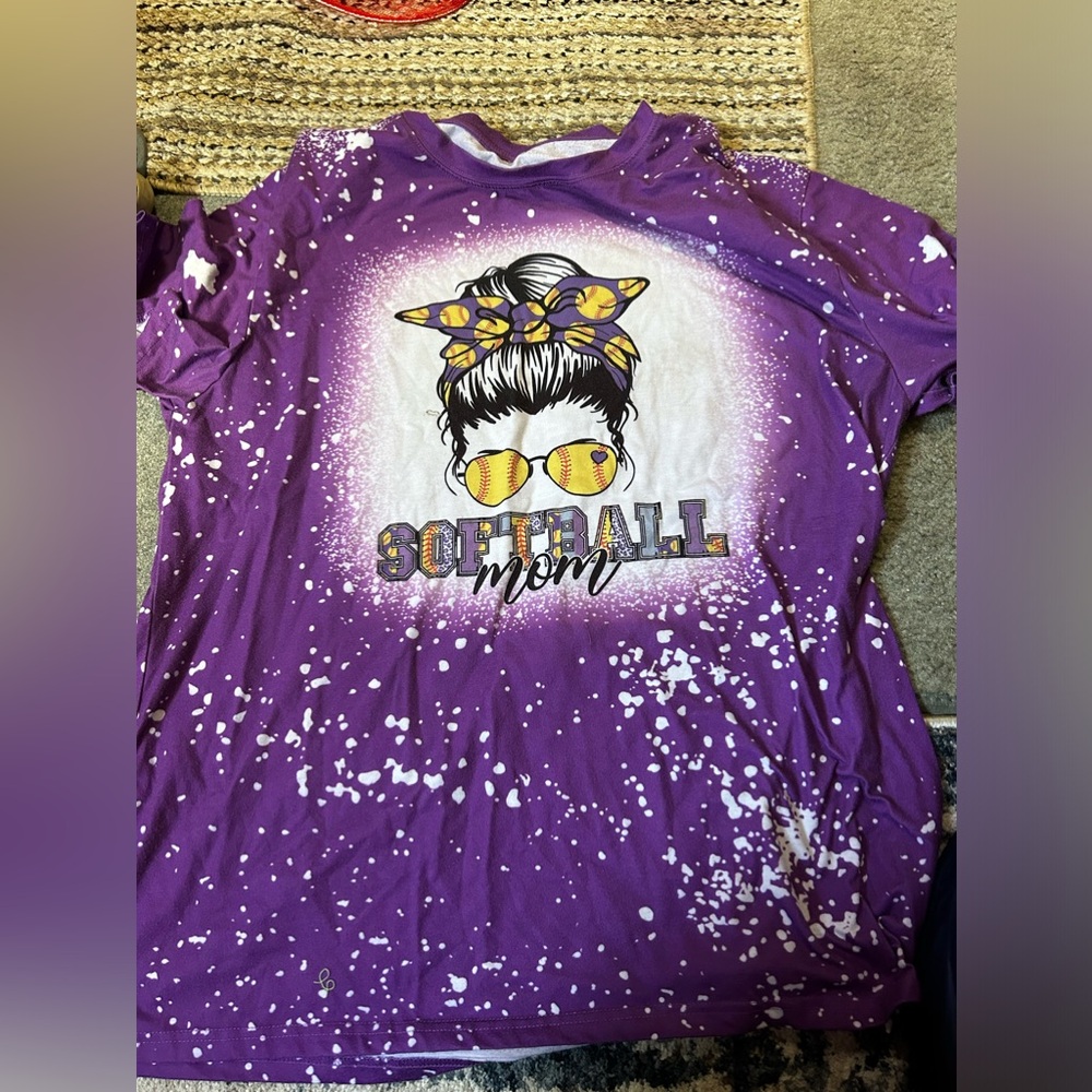 Softball mom tee